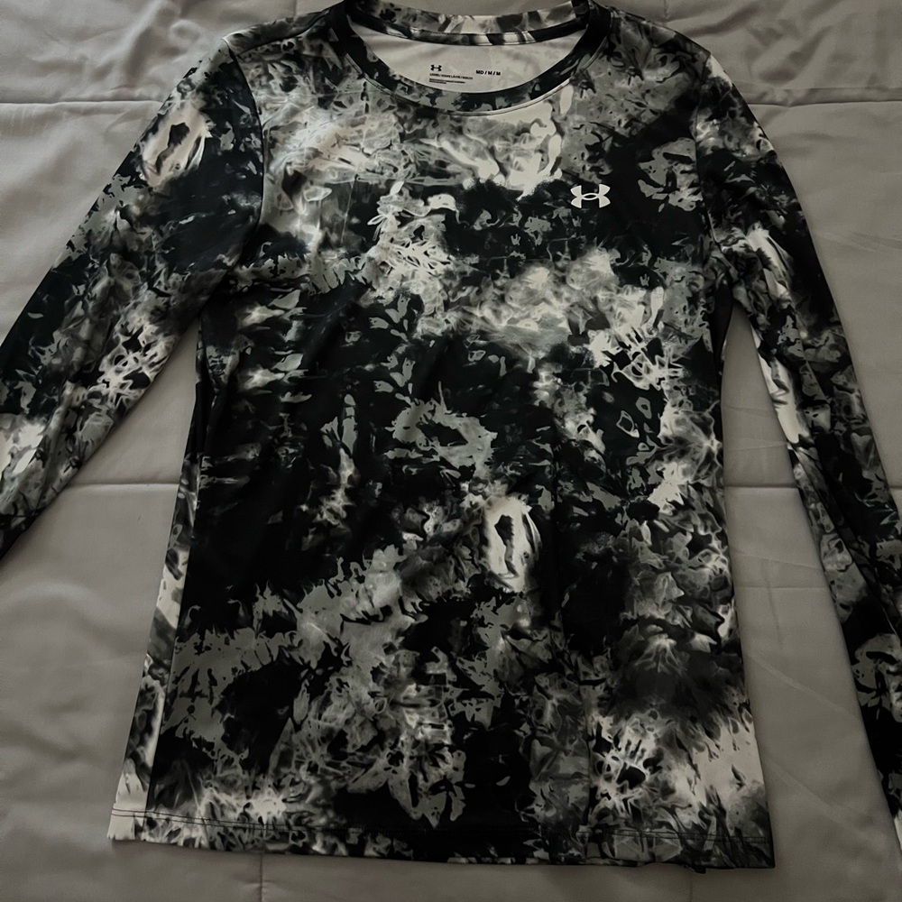 Under Armour training long sleeve